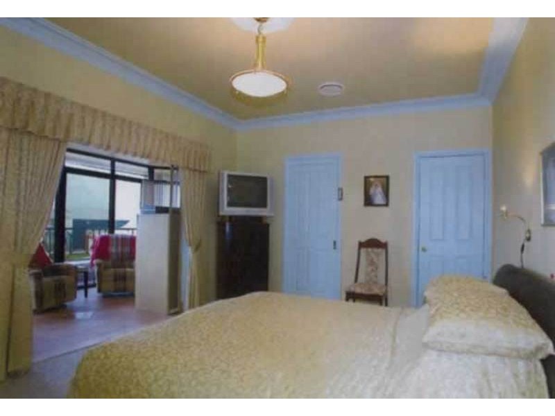 28  Birch Crescent, Corrimal NSW 2518