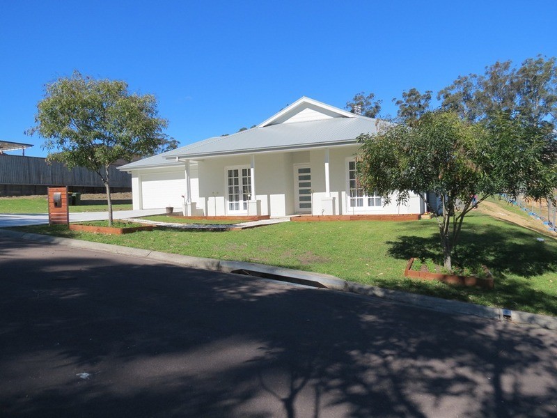 4 Ashton Place, Cooranbong NSW 2265