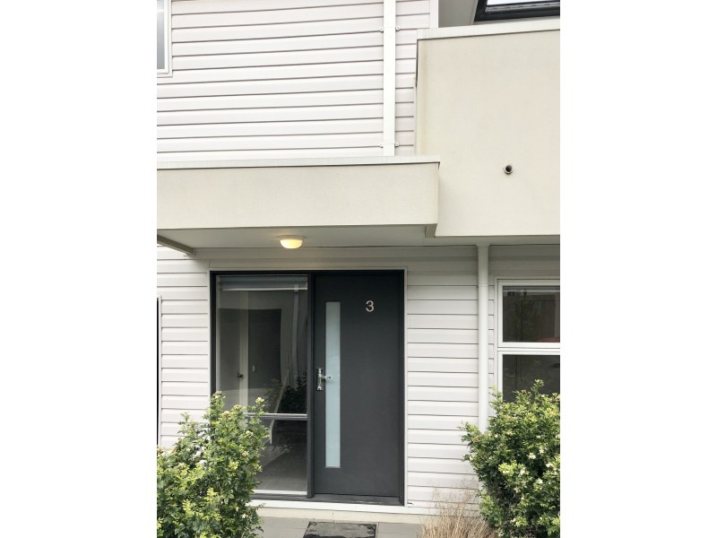 3/3 Old Plenty Road, South Morang VIC 3752