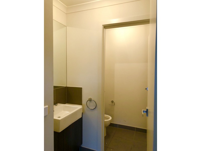 3/3 Old Plenty Road, South Morang VIC 3752