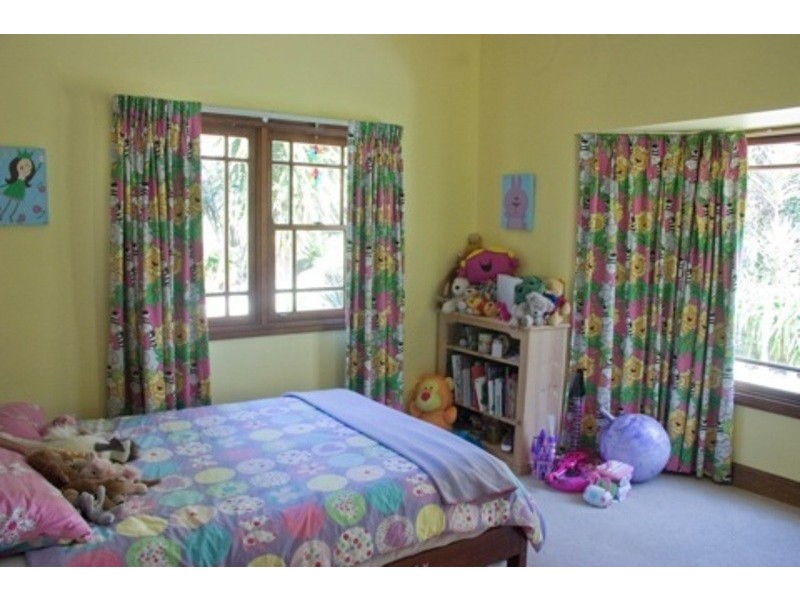 7985 Chamberlain Rd, Lisarow NSW 2250