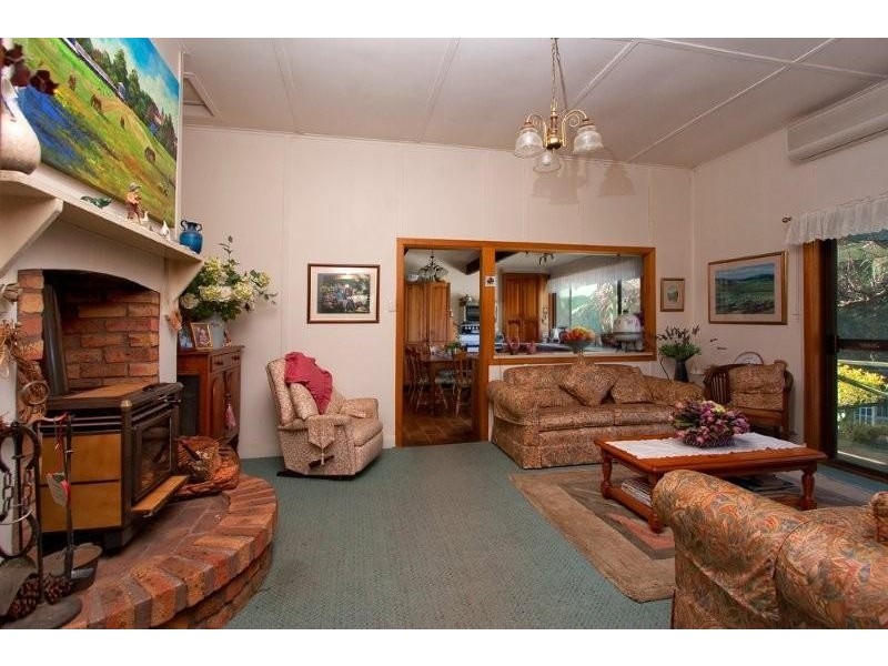 37 Cranstons Rd, Middle Dural NSW 2158