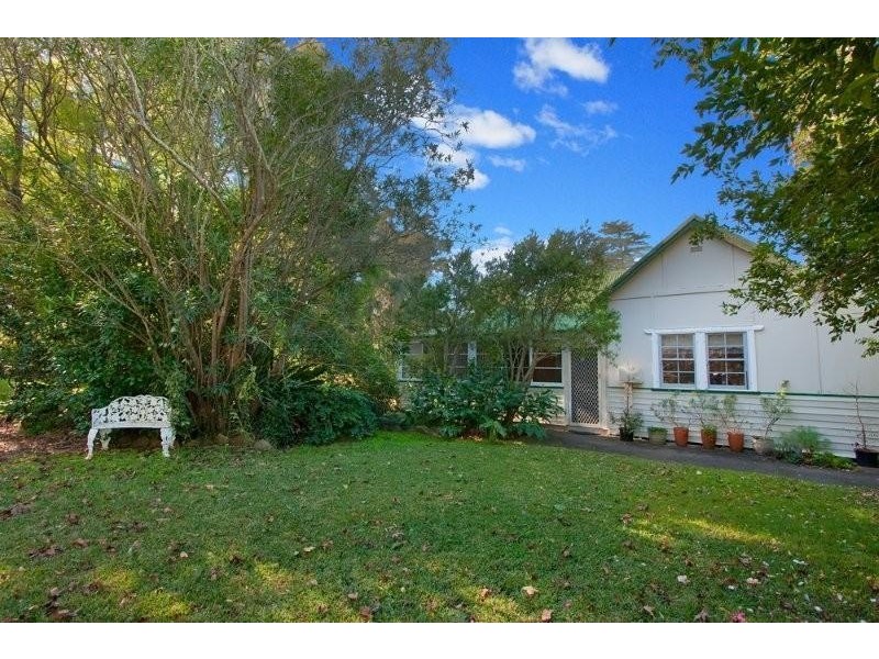 37 Cranstons Rd, Middle Dural NSW 2158