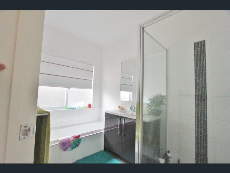 3 Baynton Drive, Baynton WA 6714