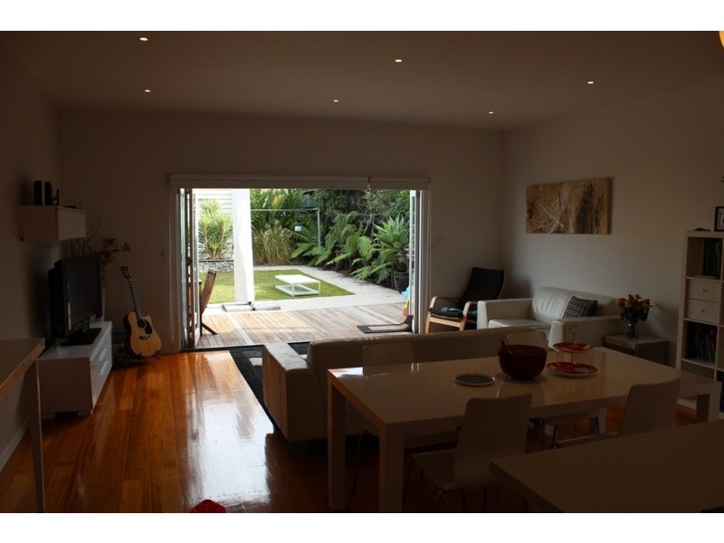 23 Alma Terrace, Newport VIC 3015
