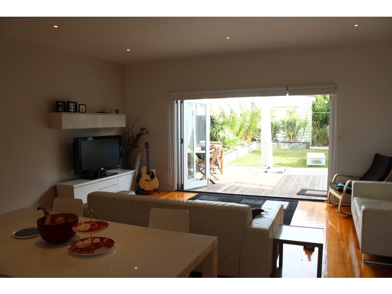 23 Alma Terrace, Newport VIC 3015