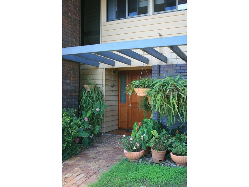 26 Hoylake St, Indooroopilly QLD 4068