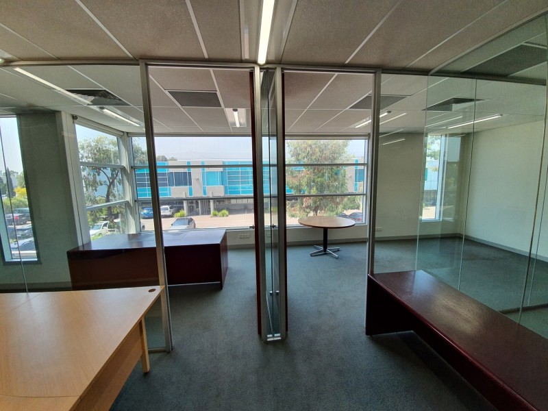 12/21 Sabre Drive, Port Melbourne VIC 3207