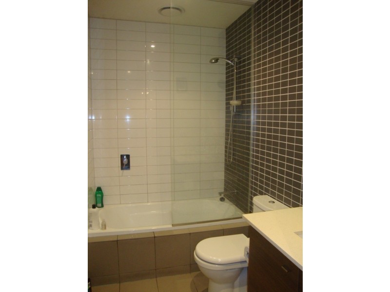 207/30 Wreckyn Street, North Melbourne VIC 3051