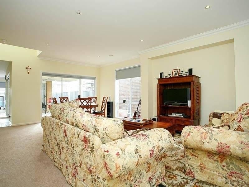 3 Heronswood Road, Cairnlea VIC 3023