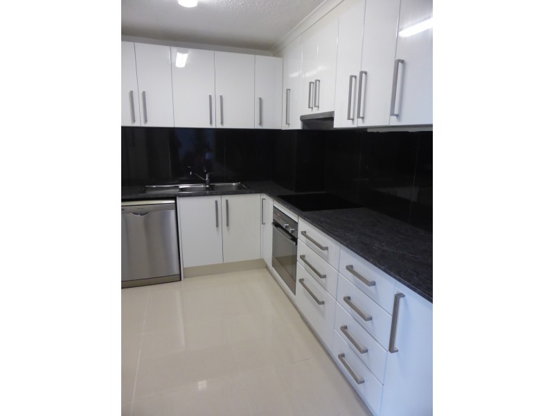 8/89 Thorn Street, Kangaroo Point QLD 4169