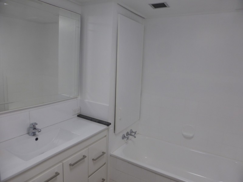 8/89 Thorn Street, Kangaroo Point QLD 4169