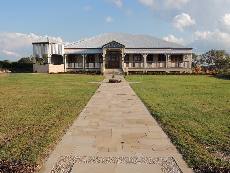 14 Maddison Avenue, Rockyview QLD 4701