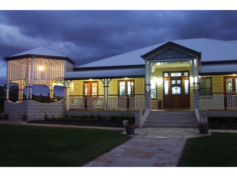 14 Maddison Avenue, Rockyview QLD 4701