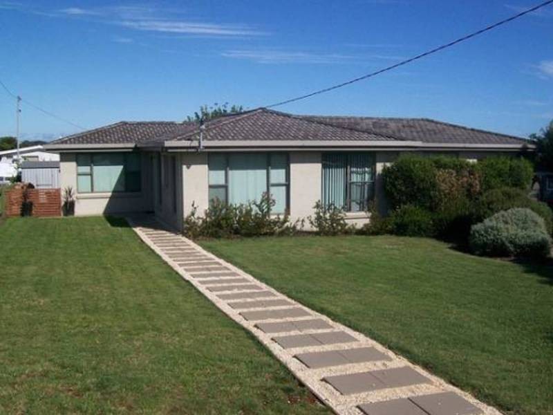 4 Frederick Place, Devonport TAS 7310