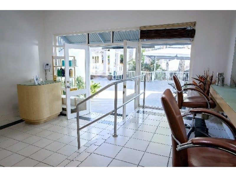 Lot 25/111-117 Williams Esplanade, Palm Cove QLD 4879