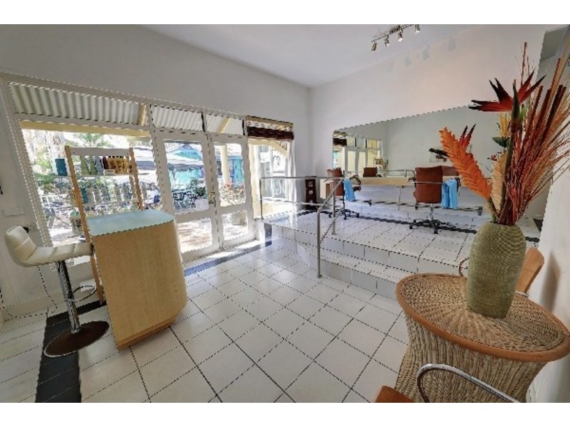 Lot 25/111-117 Williams Esplanade, Palm Cove QLD 4879
