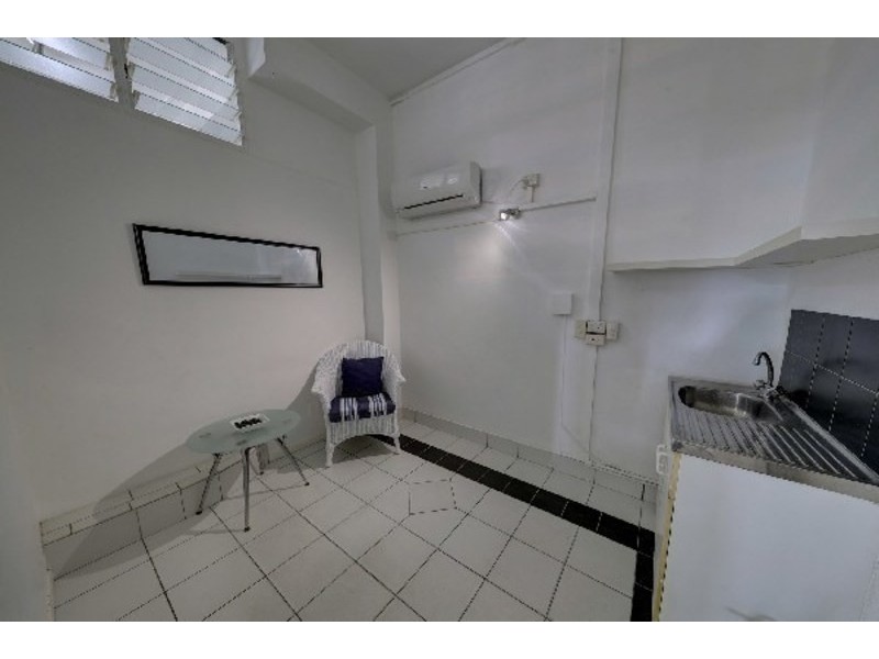 Lot 25/111-117 Williams Esplanade, Palm Cove QLD 4879