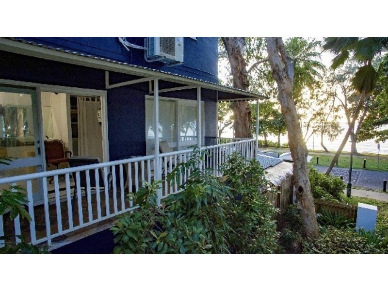 Lot 25/111-117 Williams Esplanade, Palm Cove QLD 4879