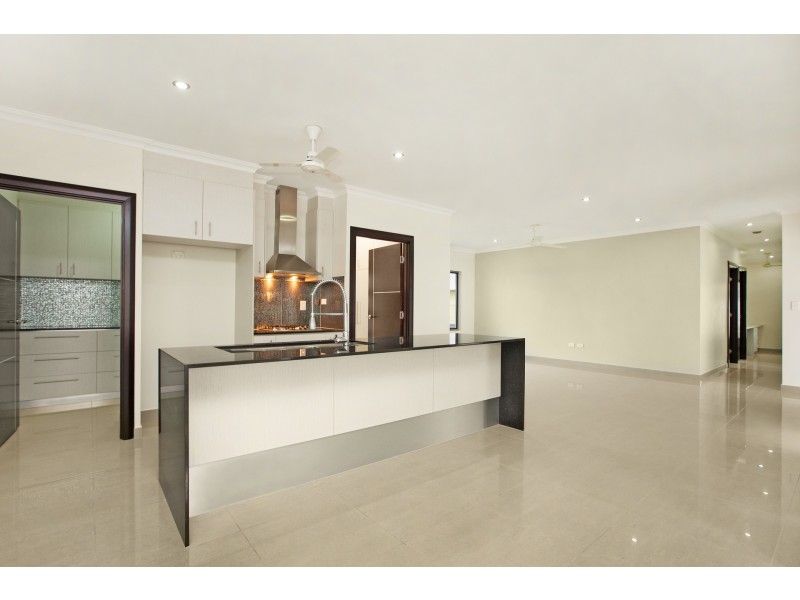 5 Barden St, Muirhead NT 0810