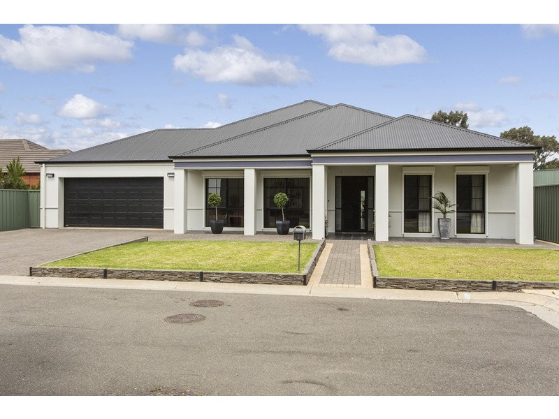 2 Holly Court, Mawson Lakes SA 5095