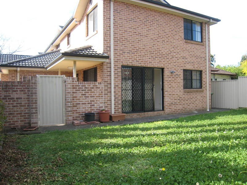 37B Chamberlain Rd, Padstow NSW 2211