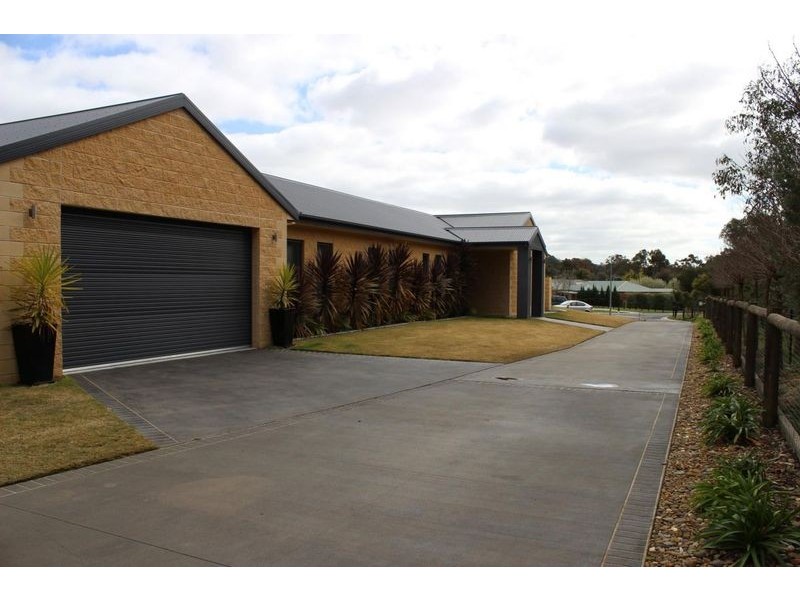 21  Sorrel Court, Baranduda VIC 3691