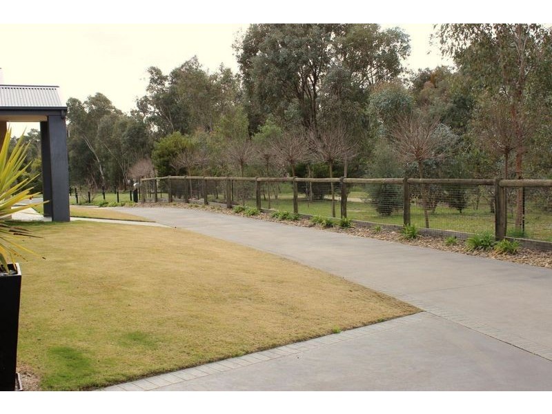 21  Sorrel Court, Baranduda VIC 3691