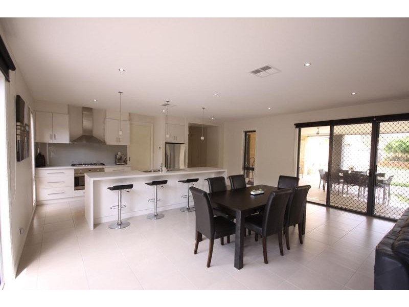 21  Sorrel Court, Baranduda VIC 3691