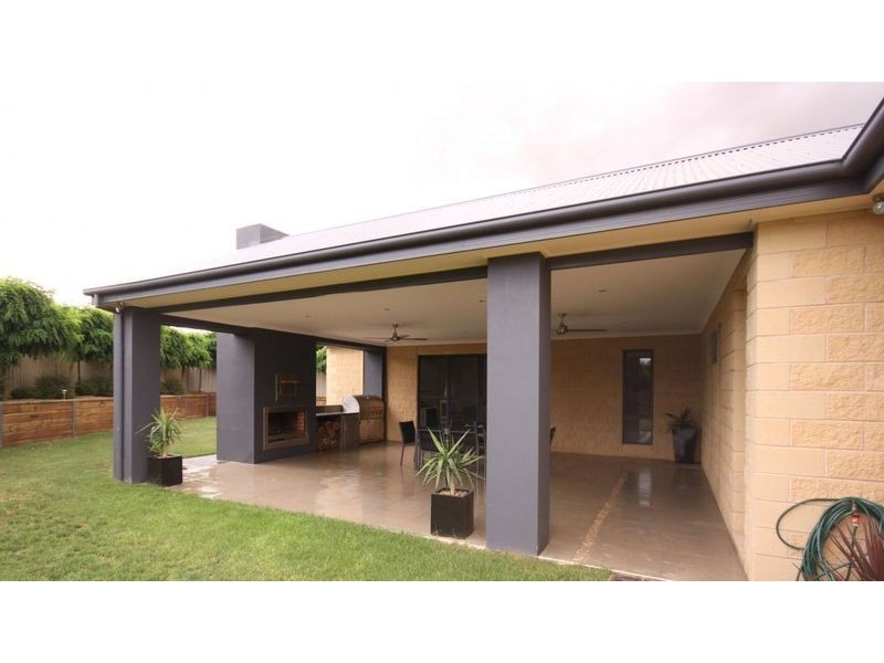 21  Sorrel Court, Baranduda VIC 3691