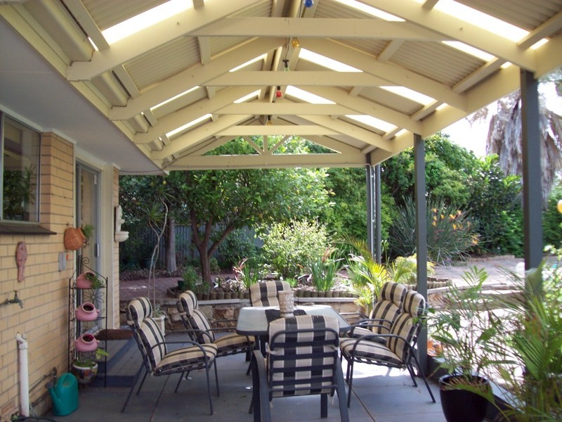 8 Ajax Court, Para Vista SA 5093