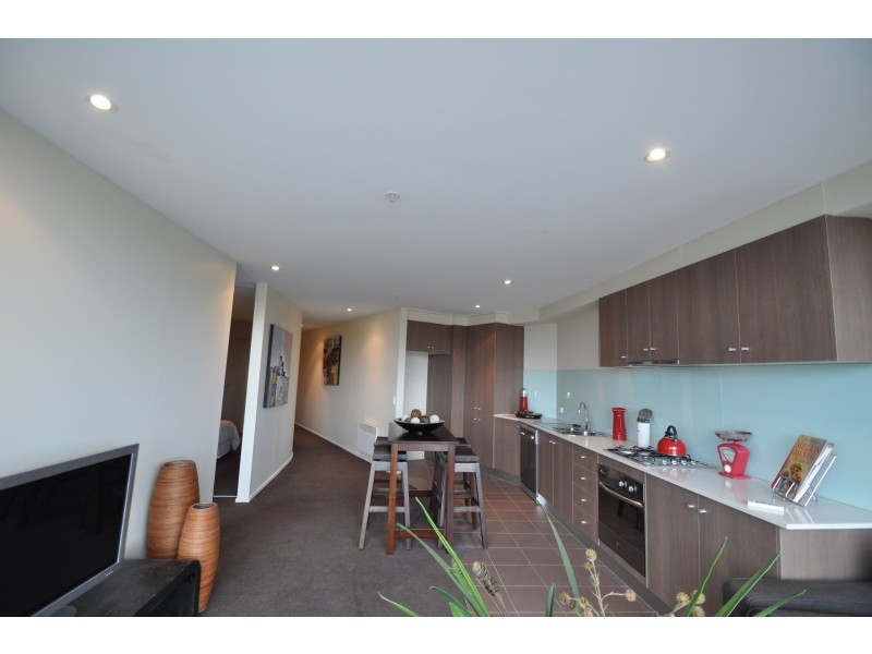 83 Queens Road, Melbourne VIC 3004