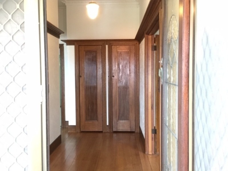 2 Woolley Street, Essendon VIC 3040