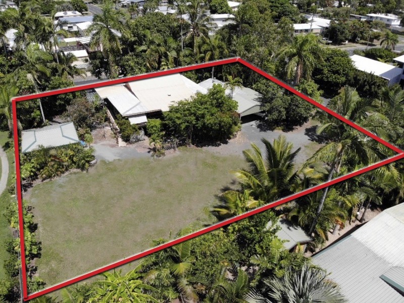 2A & 2B Swan Street, Slade Point QLD 4740