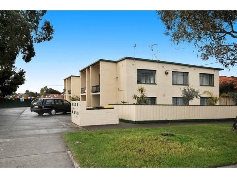 4/4 Muchell Grove, Coburg VIC 3058