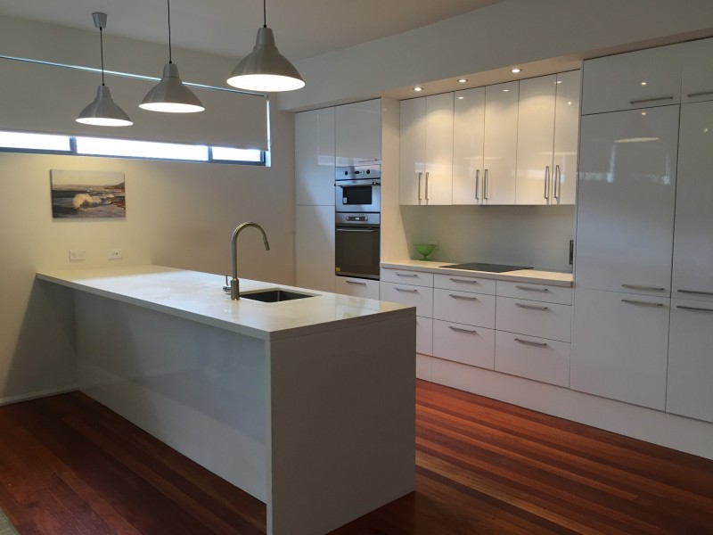 10 Redman Avenue, Thirroul NSW 2515