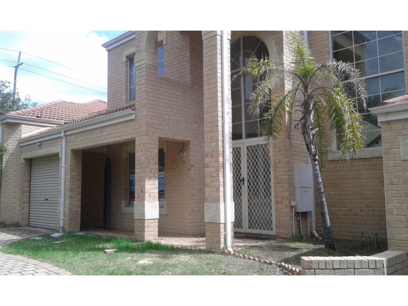 2/215 McDonald Street, Joondanna WA 6060