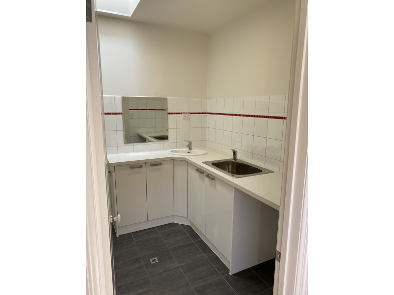 88 Barrow Street, Brunswick VIC 3056