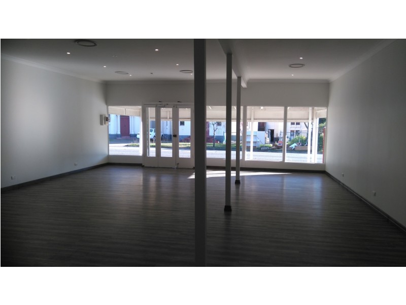 Shop 1/204 Oxley Road, Graceville QLD 4075