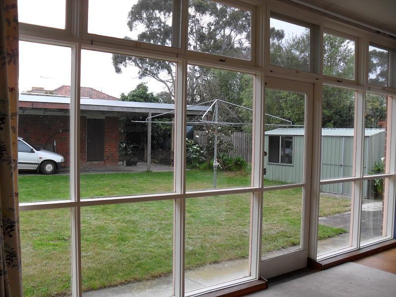 21 Bath Road, Glen Iris VIC 3146