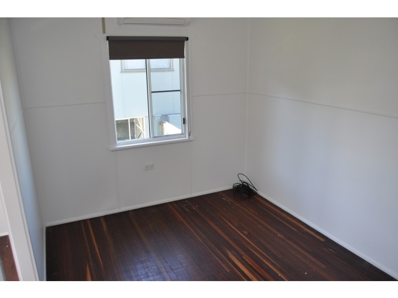 28 Edward Street, South Mackay QLD 4740