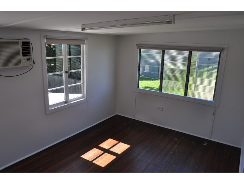 28 Edward Street, South Mackay QLD 4740