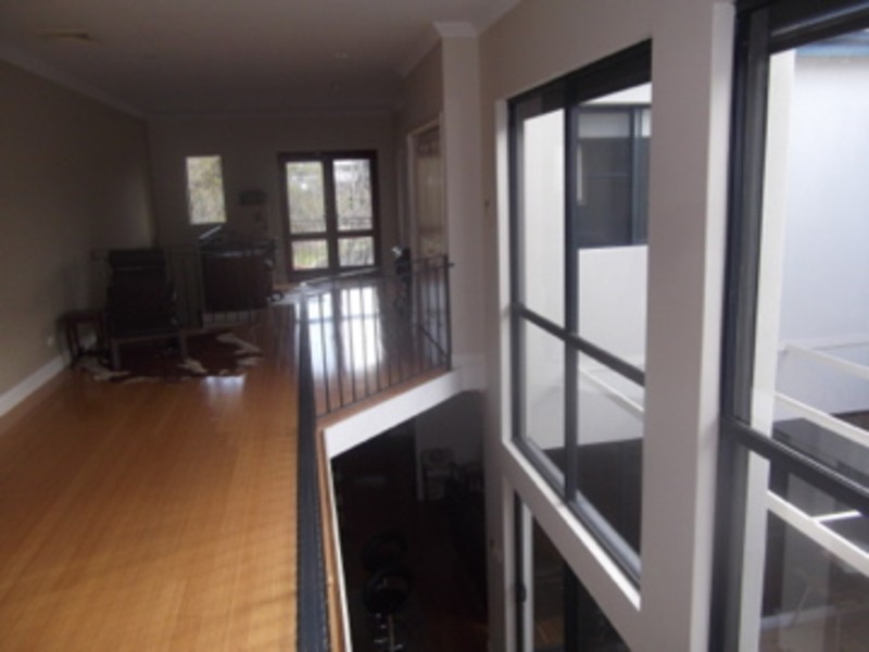 14 Juniper Bank Way, Subiaco WA 6008