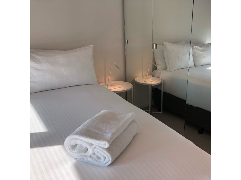 2215/70 Southbank Blvd, Southbank VIC 3006