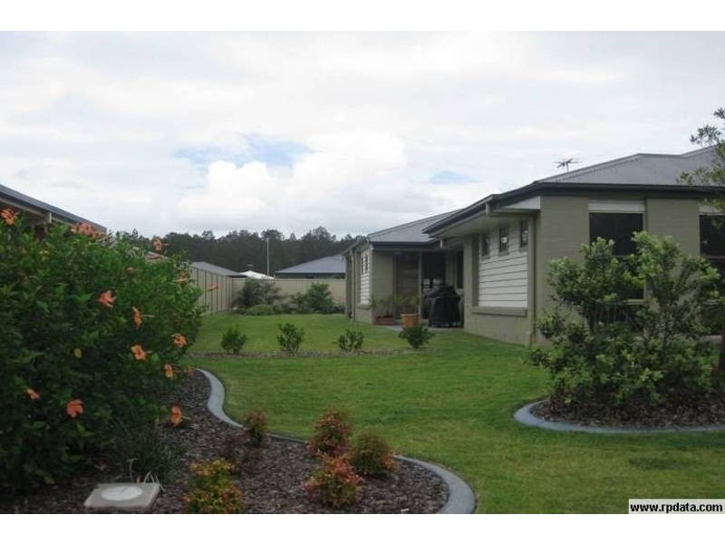 74 Sugarglider Drive, Pottsville NSW 2489