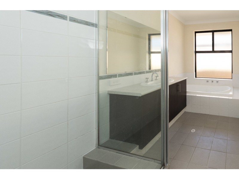 29 Bluebush Avenue, Beeliar WA 6164