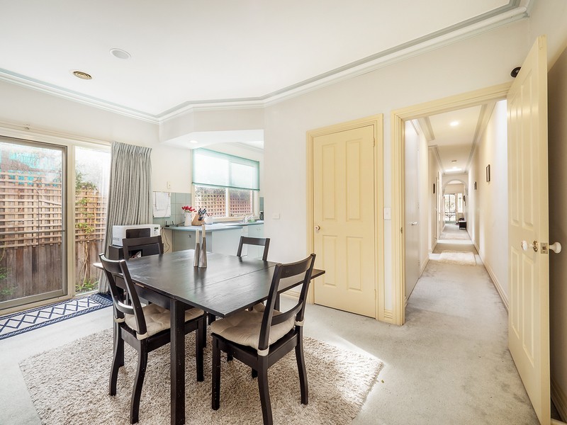 2/3 HARTWOOD STREET, Kew VIC 3101