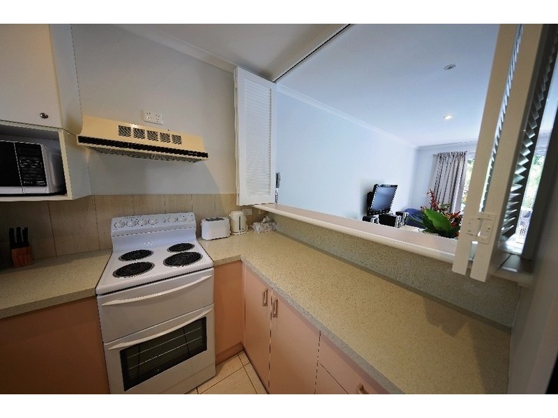 217/305 Coral Coast Drive, Palm Cove QLD 4879