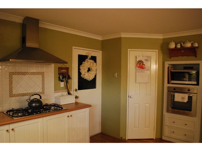 40 Banda Boulevard, Canning Vale WA 6155