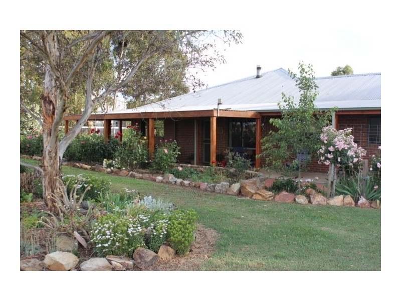 3974 Bendigo Maryborough Road, Eddington VIC 3472